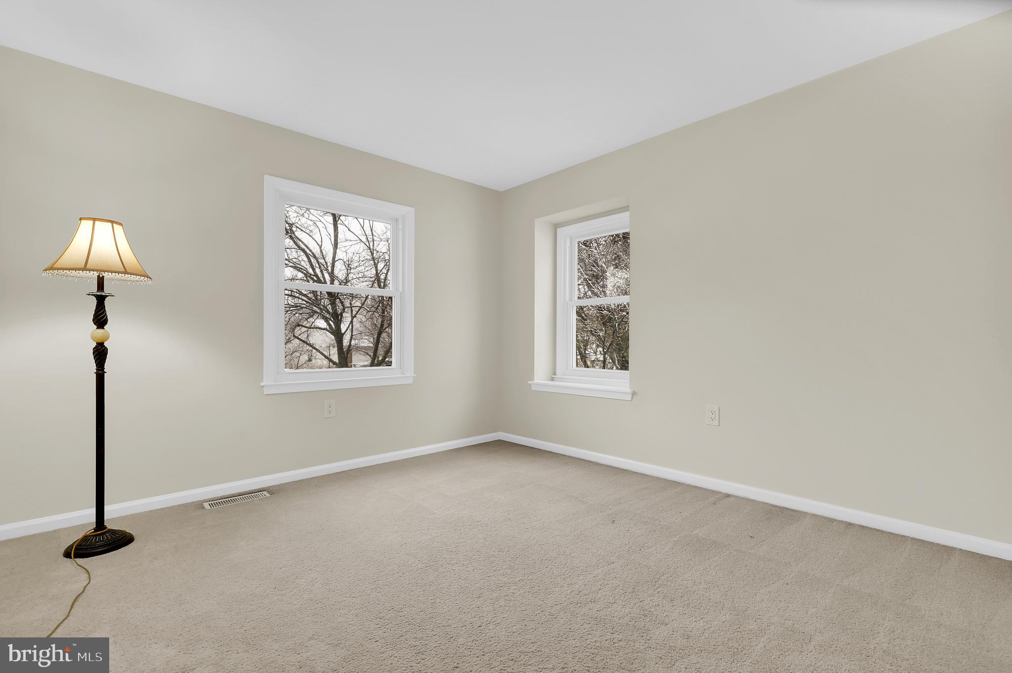 1701 Glastonberry Road Potomac, MD 20854 - Photo 26 of 41