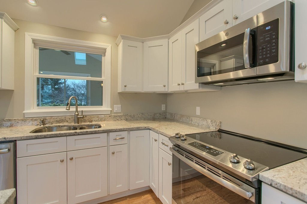 23 Carr Road Saugus, MA 01906 - Photo 17 of 40 Gallery Image 17