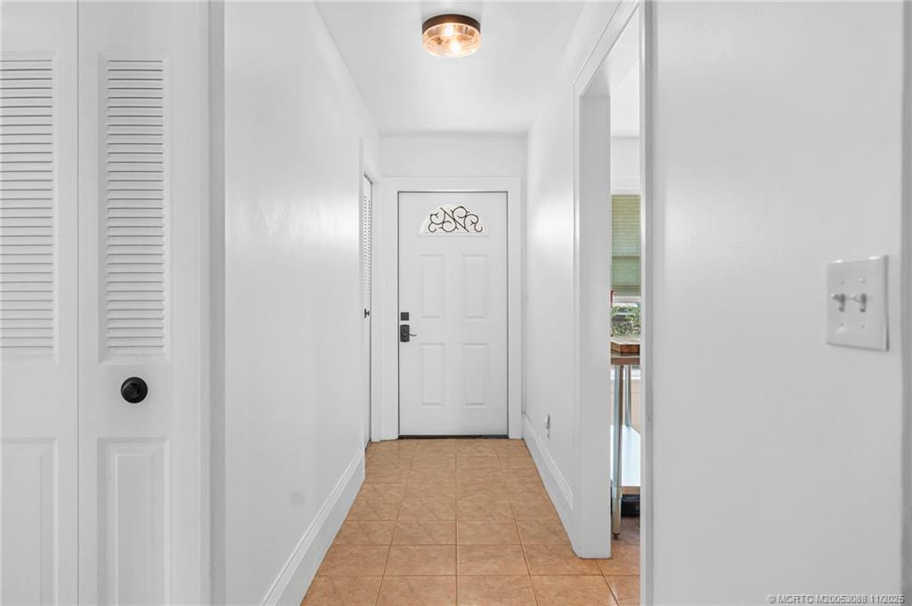 4463 Southeast Village Road Stuart, FL 34997 - Photo 15 of 62