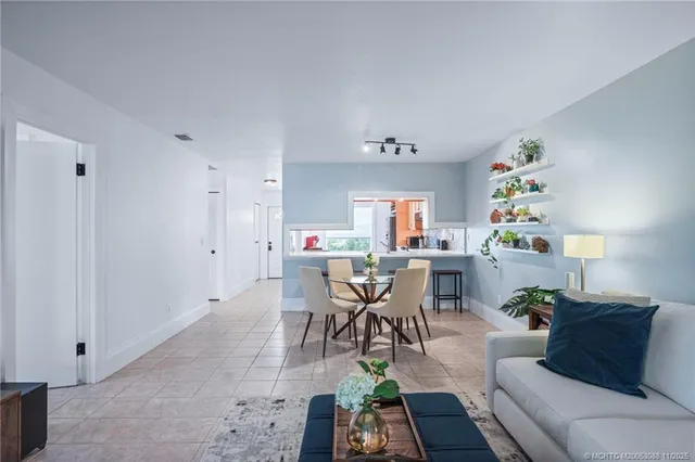 $295,000 | 4463 Southeast Village Road, Stuart, FL 34997