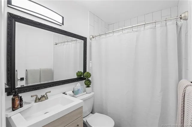 $295,000 | 4463 Southeast Village Road, Stuart, FL 34997