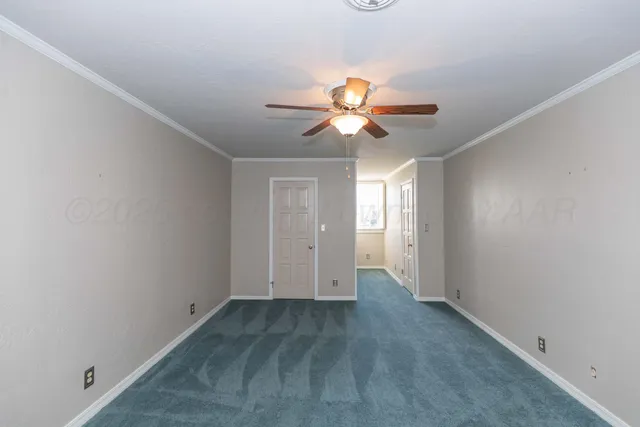 $575,000 | 2131 North Charles Street, Pampa, TX 79065