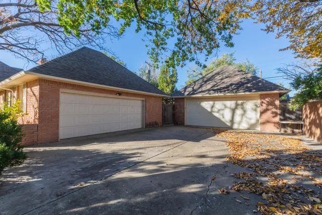 $575,000 | 2131 North Charles Street, Pampa, TX 79065