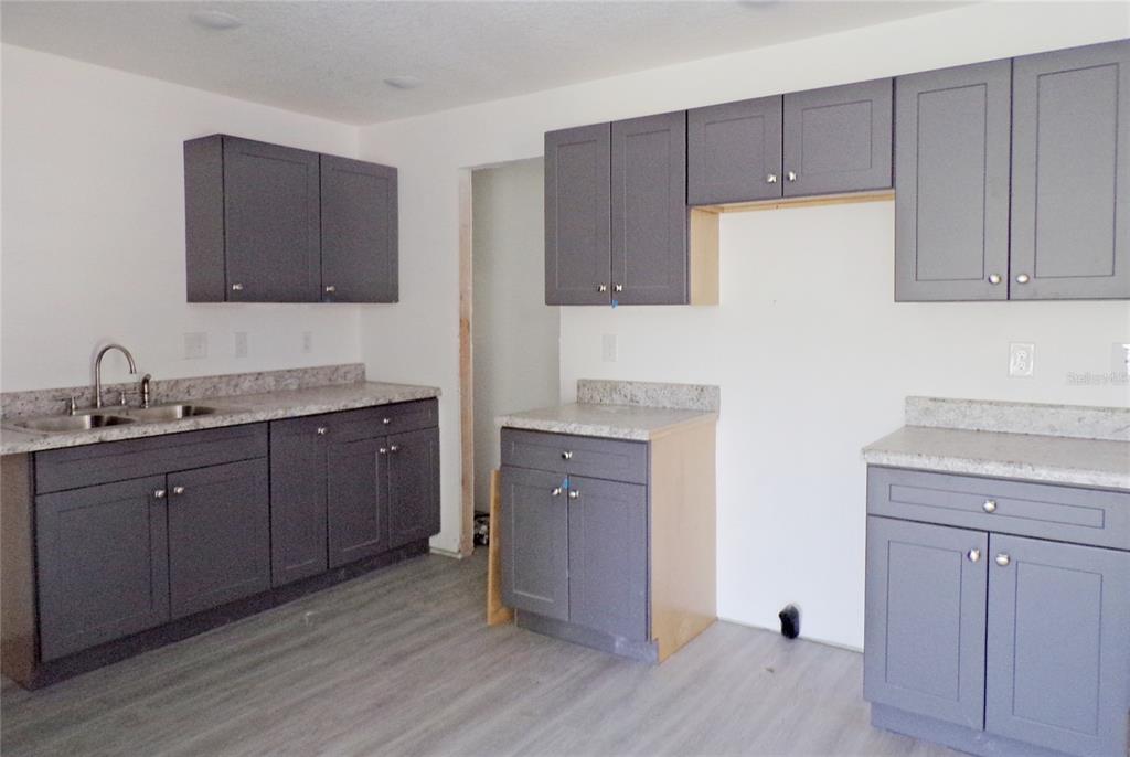 4341 Northwest 154th Street Reddick, FL 32686 - Photo 7 of 11