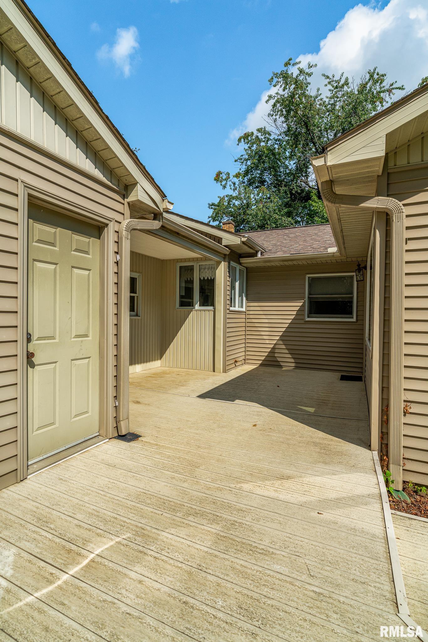9001 Knoxville Road Milan, IL 61264 - Photo 21 of 22 Gallery Image 21