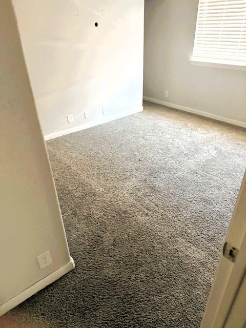 505 Bermuda Avenue Lancaster, TX 75146 - Photo 6 of 17 a view of a bathroom