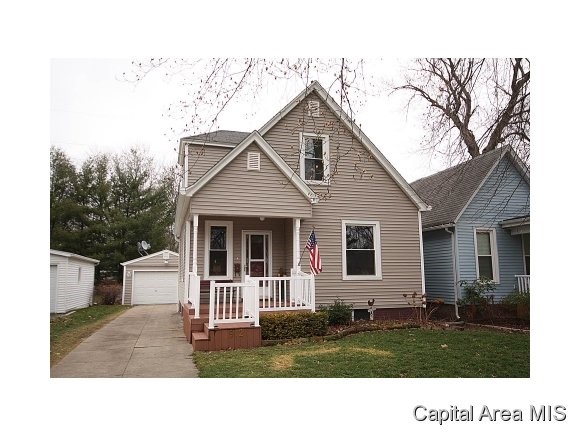 912 Cleveland Avenue Springfield, IL 62704 - Photo 1 of 24 Gallery Image 1