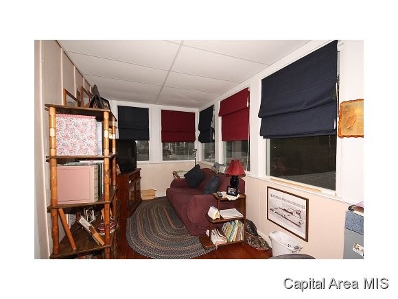 912 Cleveland Avenue Springfield, IL 62704 - Photo 23 of 24 Gallery Image 23