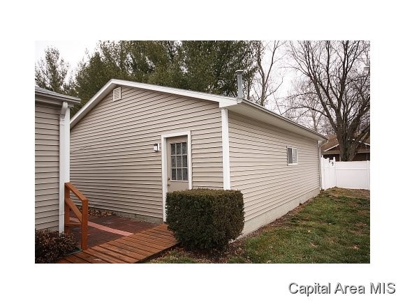 912 Cleveland Avenue Springfield, IL 62704 - Photo 3 of 24 Gallery Image 3
