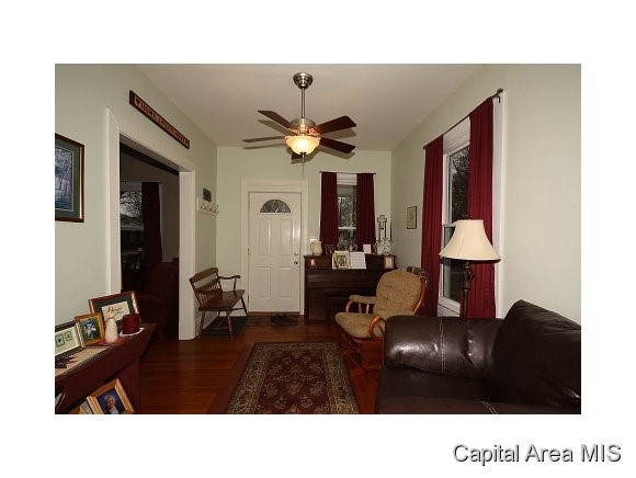 912 Cleveland Avenue Springfield, IL 62704 - Photo 7 of 24 Gallery Image 7