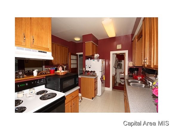 912 Cleveland Avenue Springfield, IL 62704 - Photo 10 of 24 Gallery Image 10