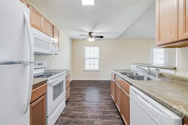 $1,900 | 404 Pine Top Road, Guyton, GA 31312