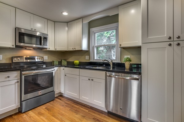 14 Rindge Avenue Lexington, MA 02420 - Photo 17 of 28 Gallery Image 17