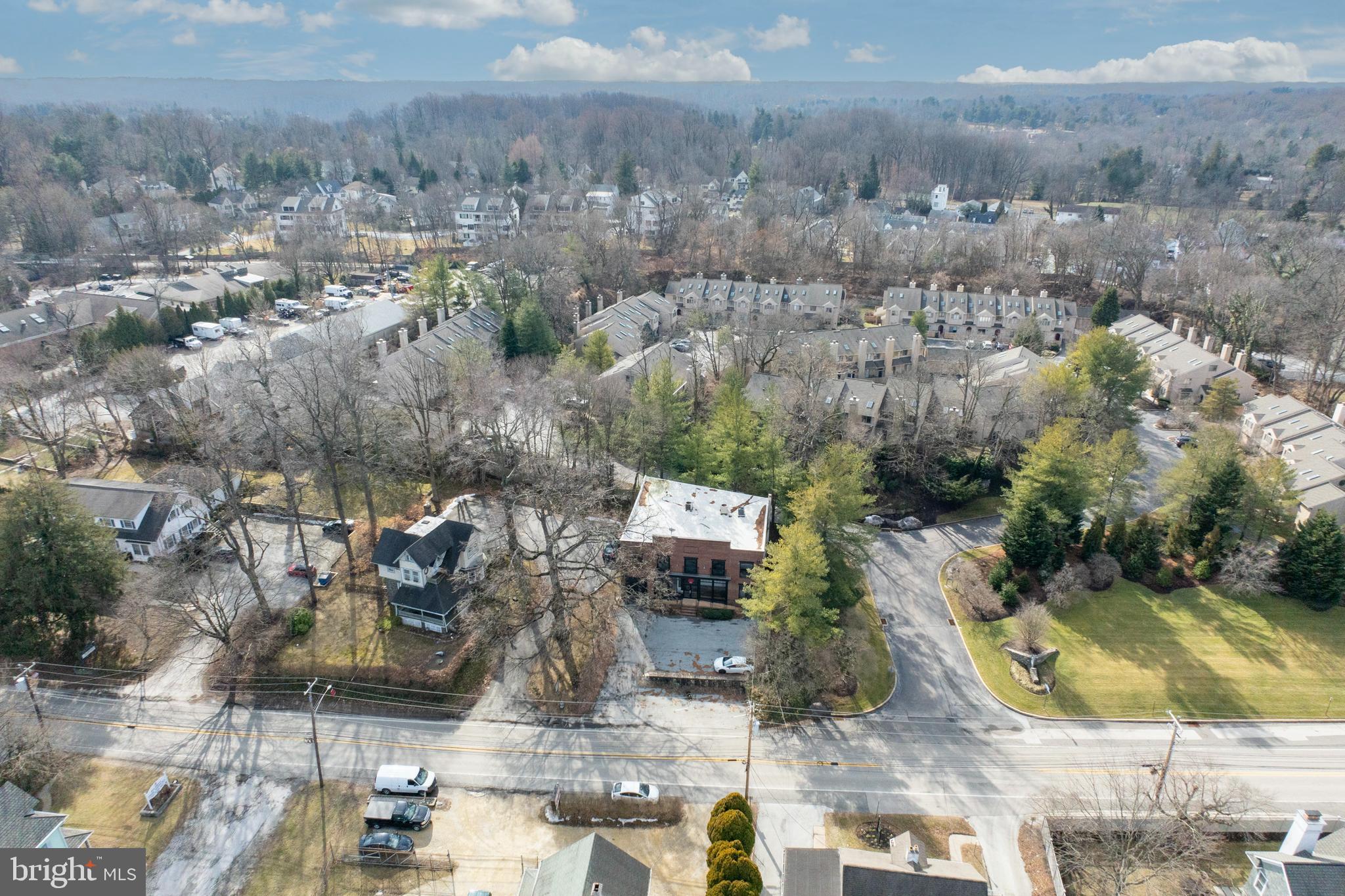 232 Conestoga Road Wayne, PA 19087 - Photo 4 of 34 a view of city