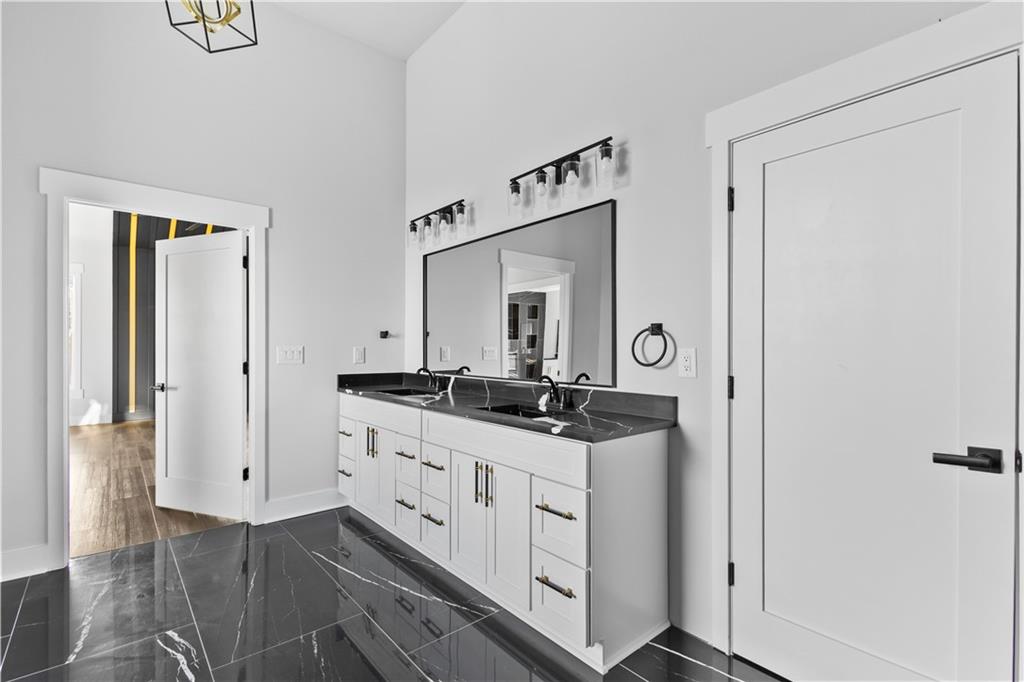 392 Price Place Northwest Norcross, GA 30071 - Photo 25 of 35