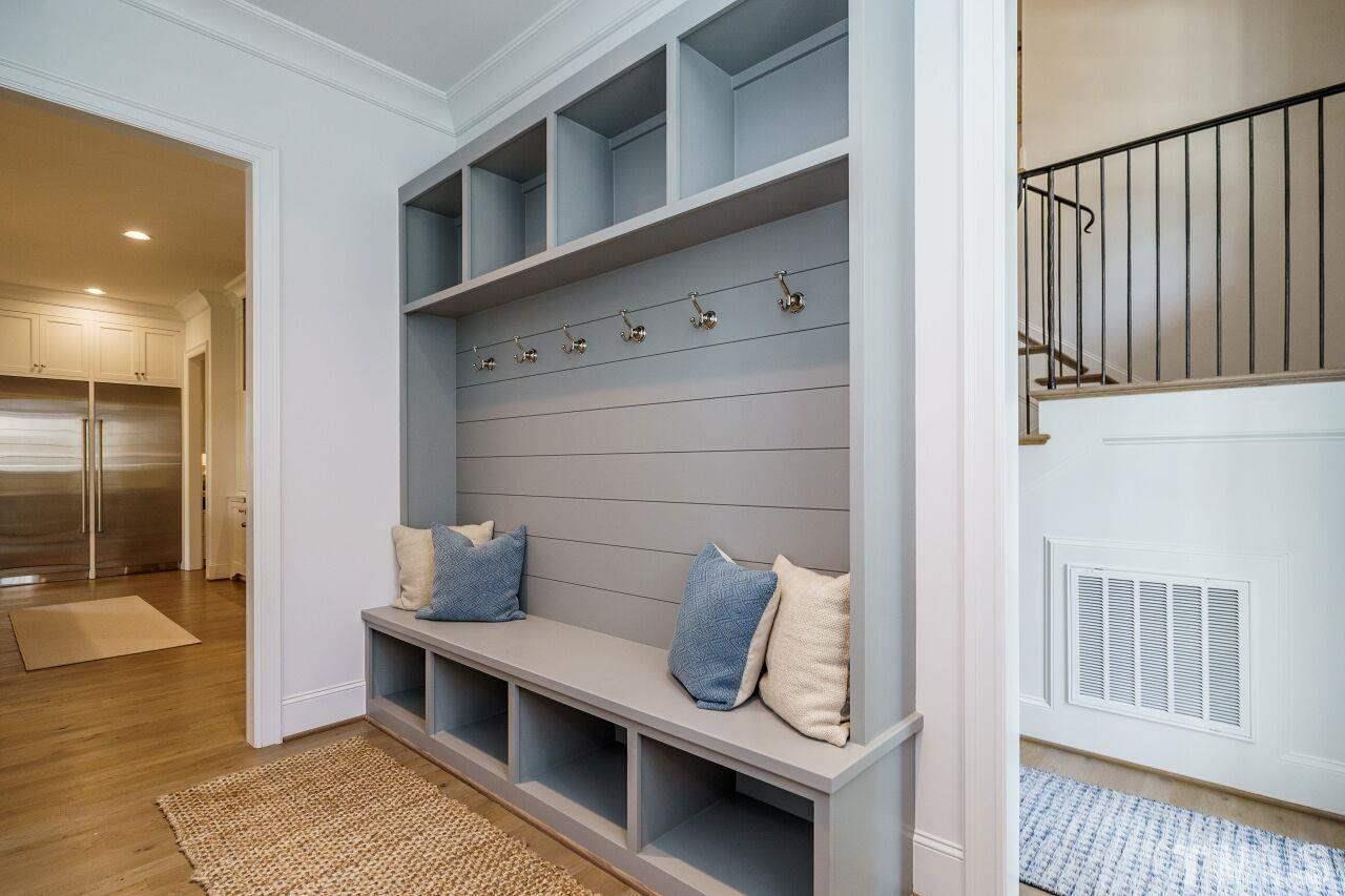 1227 Canterbury Road Raleigh, NC 27607 - Photo 14 of 30