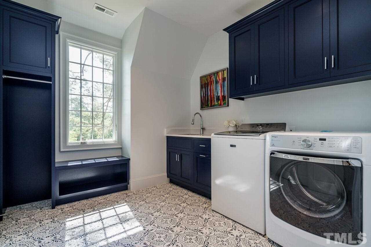 1227 Canterbury Road Raleigh, NC 27607 - Photo 26 of 30