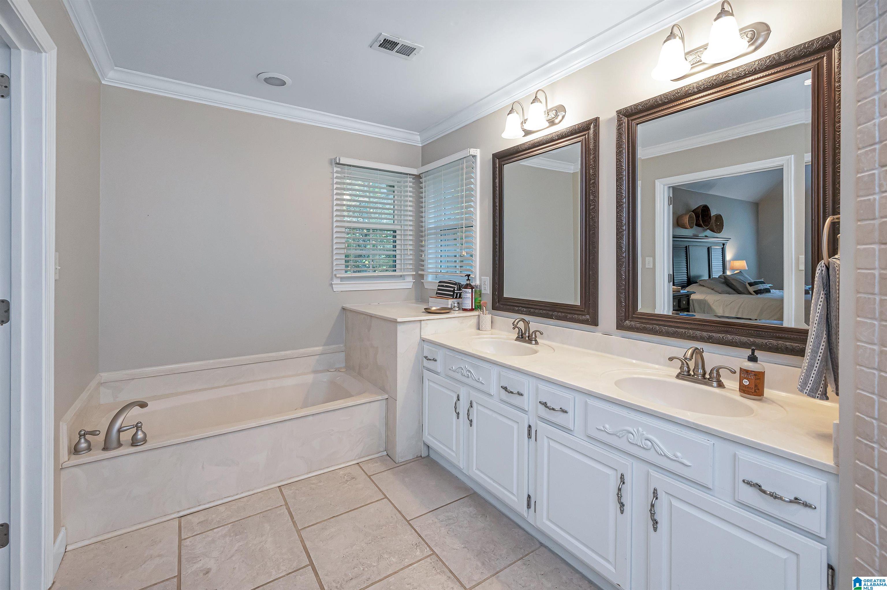 5164 Valleybrook Circle Birmingham, AL 35244 - Photo 24 of 52