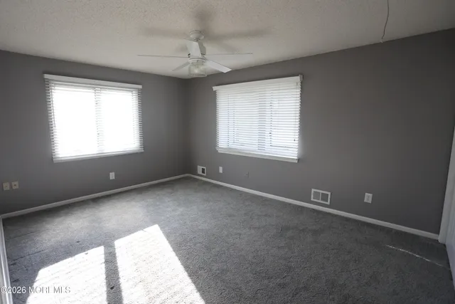 $365,000 | 657 Ellicott Avenue, Toms River, NJ 08753