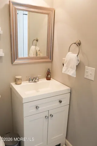 $365,000 | 657 Ellicott Avenue, Toms River, NJ 08753