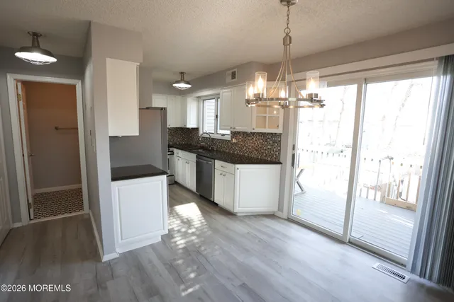 $365,000 | 657 Ellicott Avenue, Toms River, NJ 08753