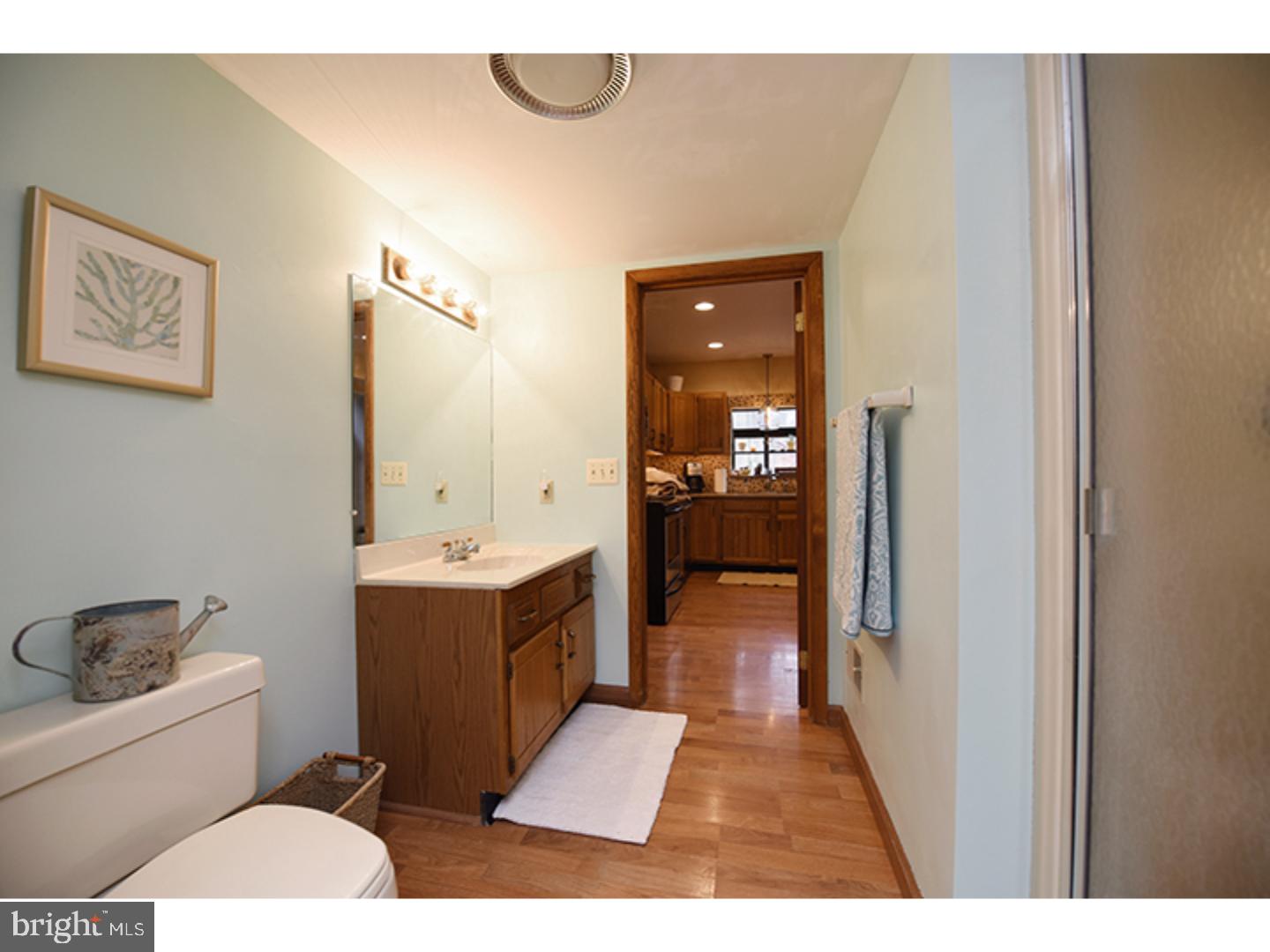 175 Niantic Road Barto, PA 19504 - Photo 11 of 24 Bathroom