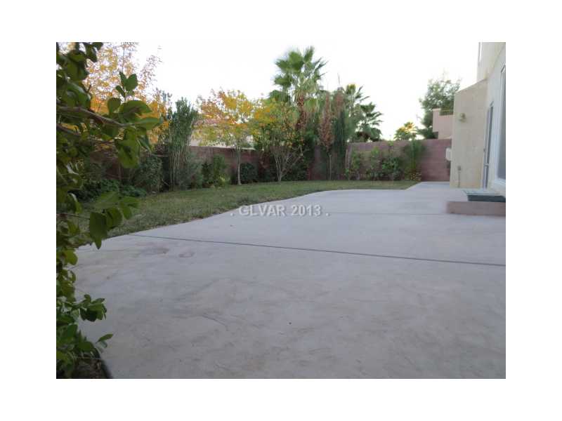 7874 Nautilus Shell Street Las Vegas, NV 89139 - Photo 11 of 12 Yard/Garden.
