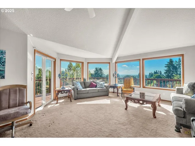 $810,000 | 59720 Oliver Heights Lane, St. Helens, OR 97051