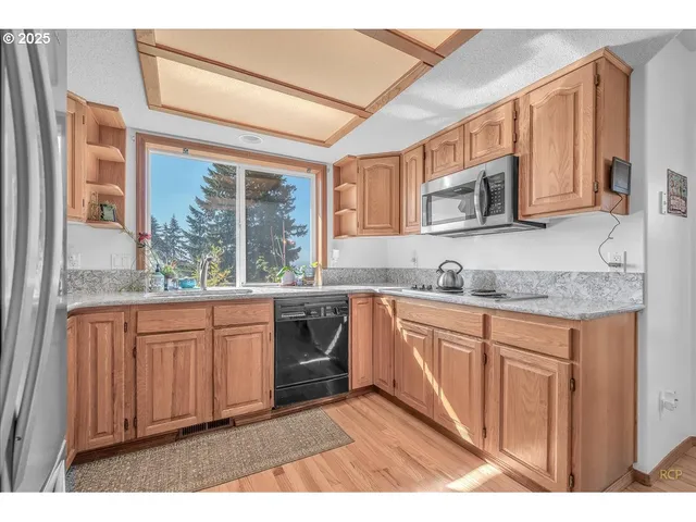 $810,000 | 59720 Oliver Heights Lane, St. Helens, OR 97051