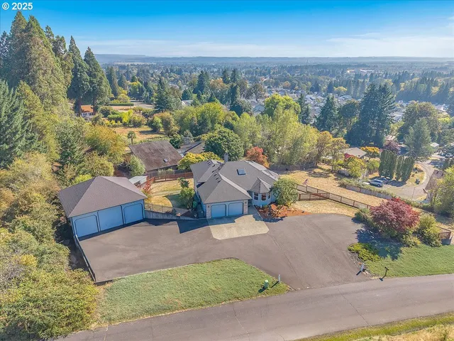 $810,000 | 59720 Oliver Heights Lane, St. Helens, OR 97051