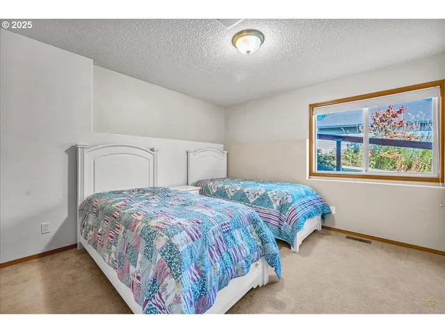 $810,000 | 59720 Oliver Heights Lane, St. Helens, OR 97051