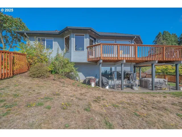 $810,000 | 59720 Oliver Heights Lane, St. Helens, OR 97051