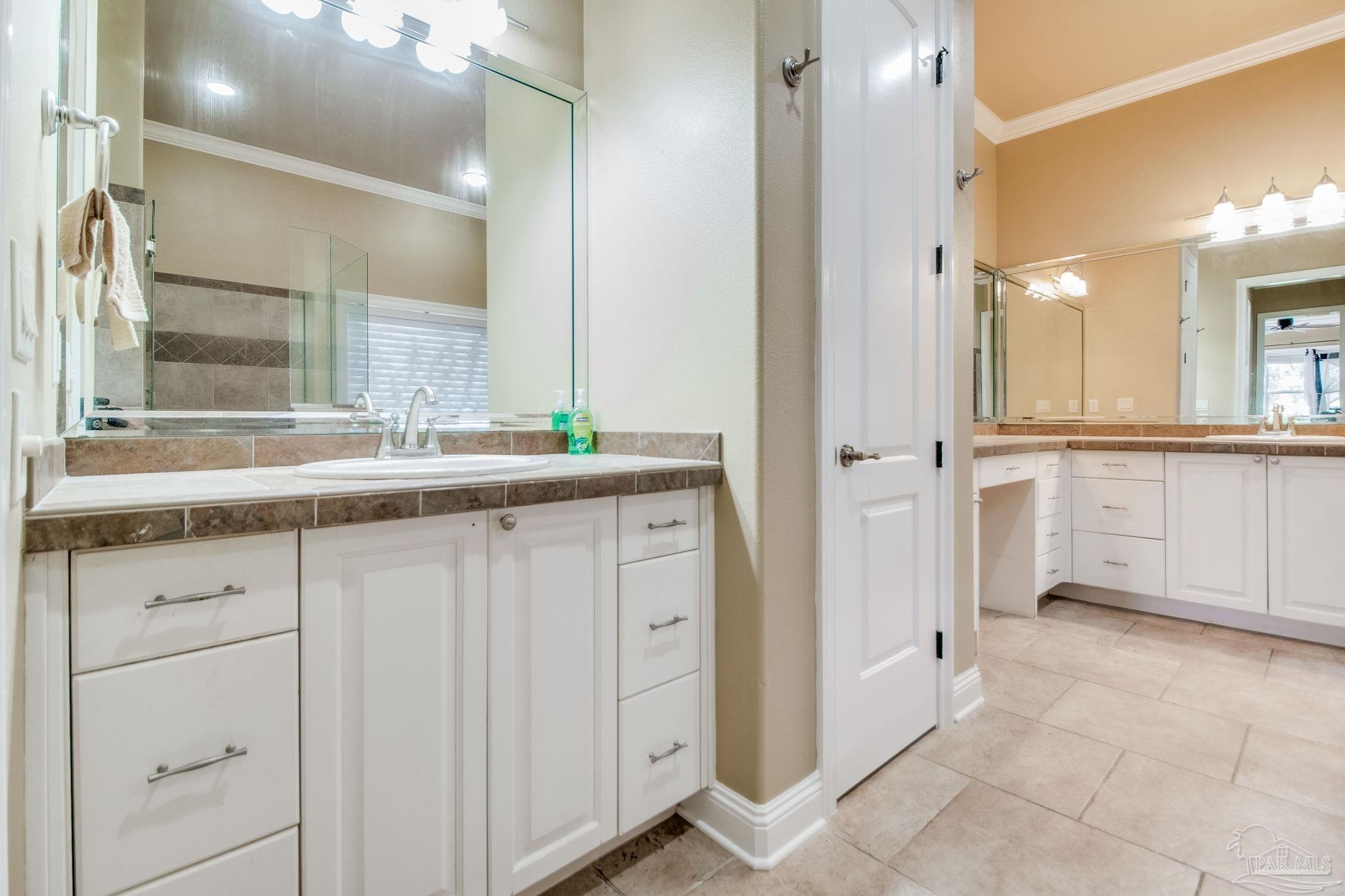 2569 Mary Fox Drive Gulf Breeze, FL 32563 - Photo 35 of 56