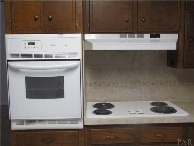 1025 Commonwealth Road Pensacola, FL 32504 - Photo 14 of 25 Appliances