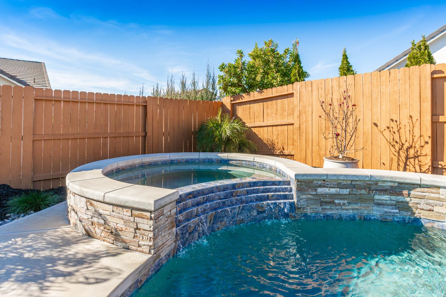 124 Basile Court Lincoln, CA 95648 - Photo 54 of 64 a view of outdoor space and garden