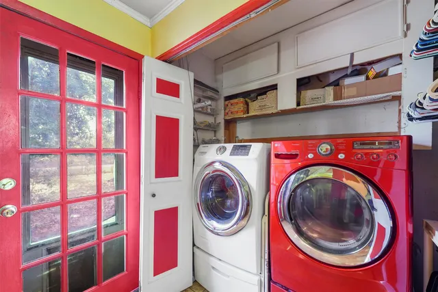 $315,000 | 501 Woodridge Drive, Conroe, TX 77306