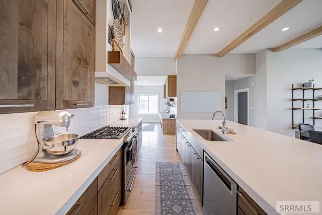 $774,900 | 853 East 1430 North, Shelley, ID 83274