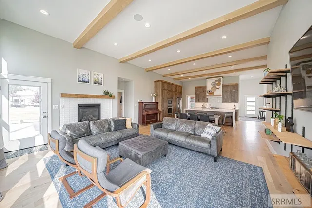 $774,900 | 853 East 1430 North, Shelley, ID 83274