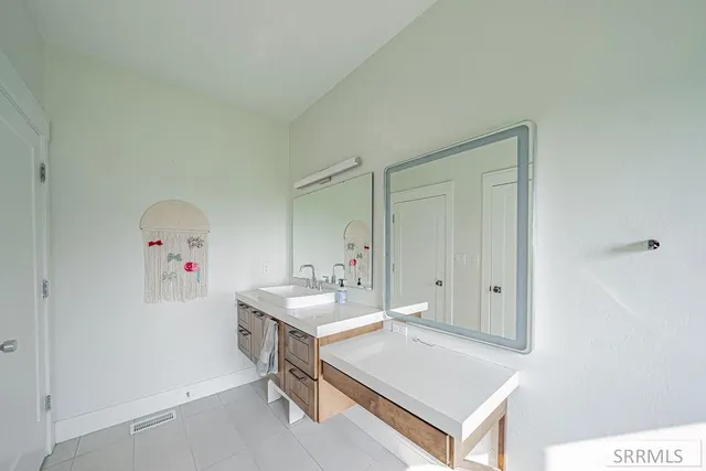 $774,900 | 853 East 1430 North, Shelley, ID 83274