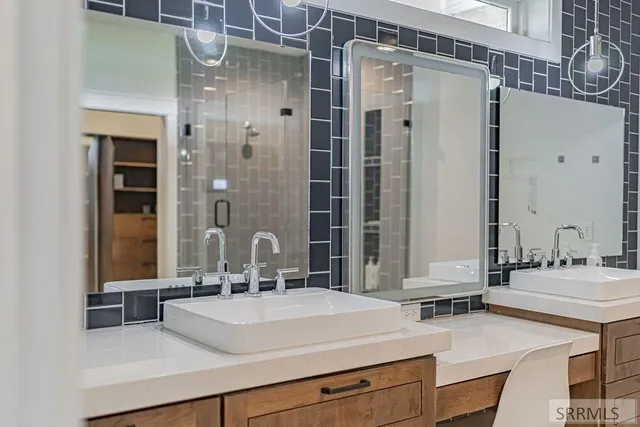 $774,900 | 853 East 1430 North, Shelley, ID 83274