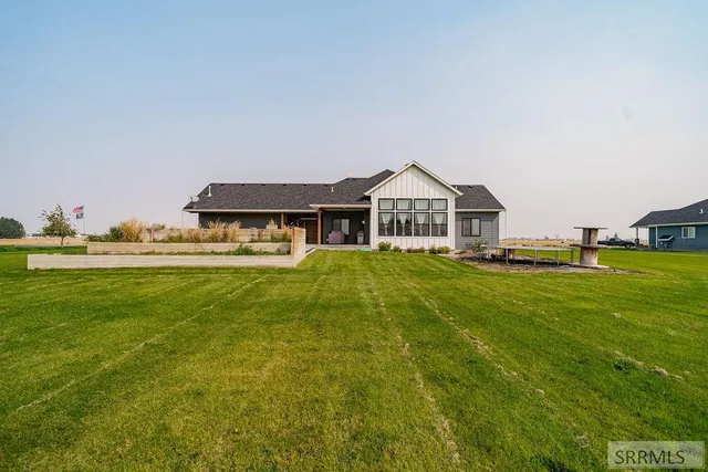 $774,900 | 853 East 1430 North, Shelley, ID 83274