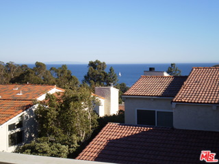 28186 Rey De Copas Lane Malibu, CA 90265 - Photo 14 of 23