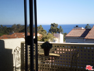 28186 Rey De Copas Lane Malibu, CA 90265 - Photo 4 of 23