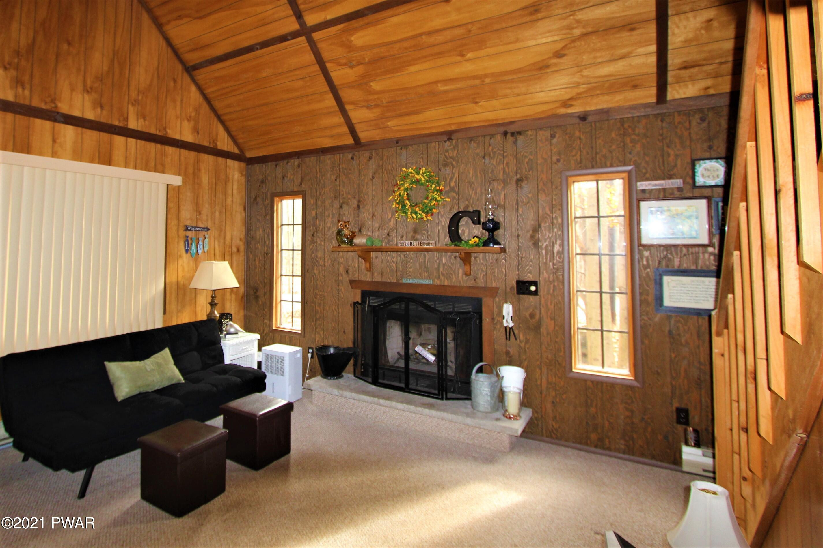 26 Fawn Road Hawley, PA 18428 - Photo 8 of 36