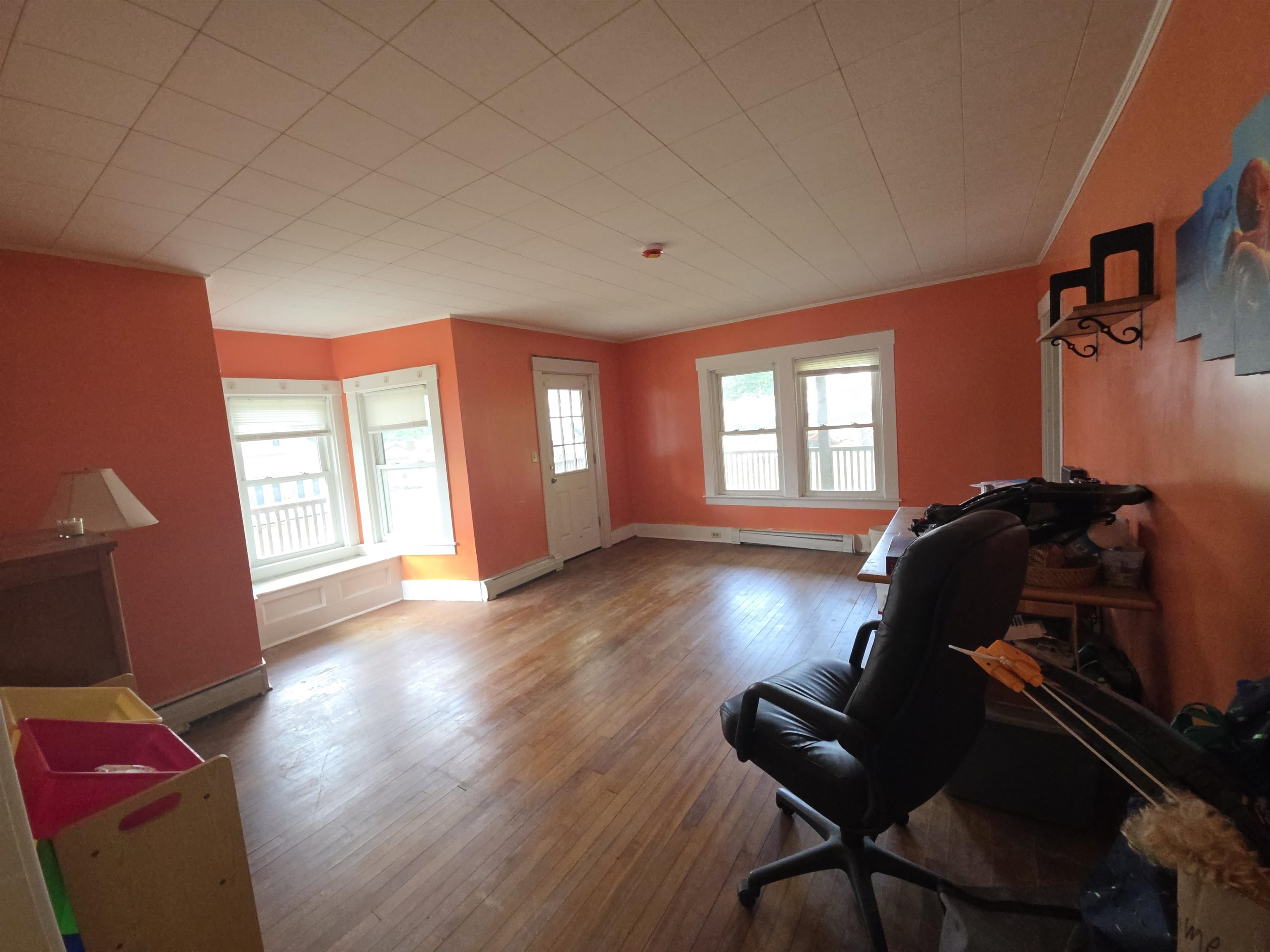 30 Commonwealth Avenue Springfield, VT 05156 - Photo 18 of 28