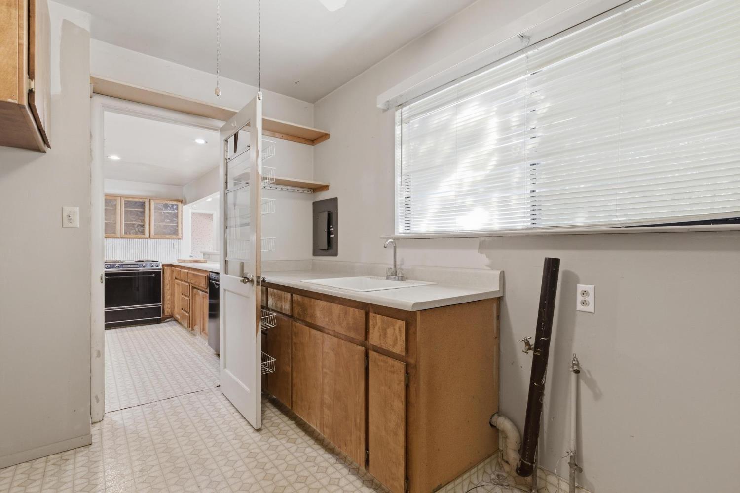 121 Lafayette Street Colusa, CA 95932 - Photo 33 of 37