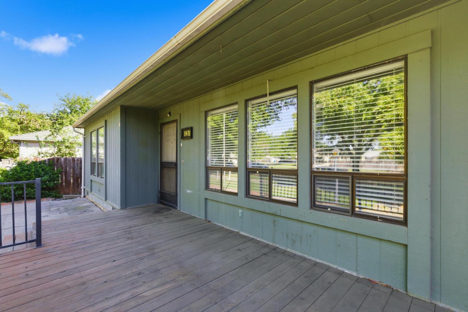 121 Lafayette Street Colusa, CA 95932 - Photo 5 of 37