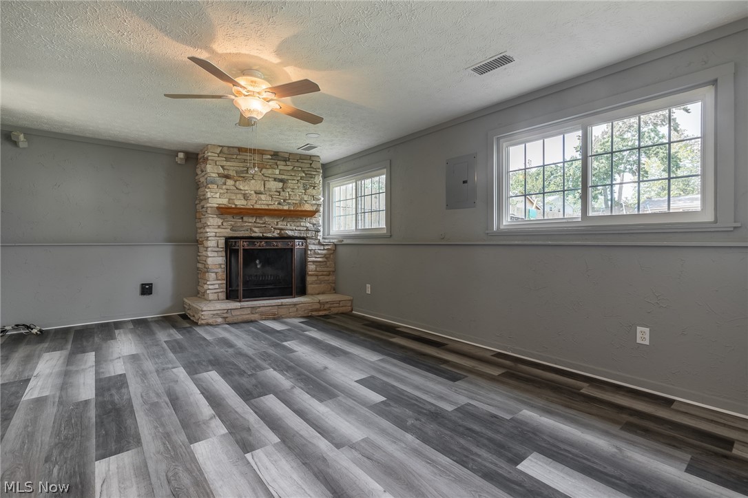5604 Reef Road Mentor, OH 44060 - Photo 13 of 24