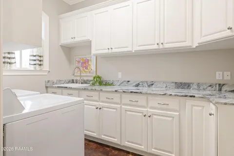 $650,000 | 1701 Squirrel Run Drive, New Iberia, LA 70560