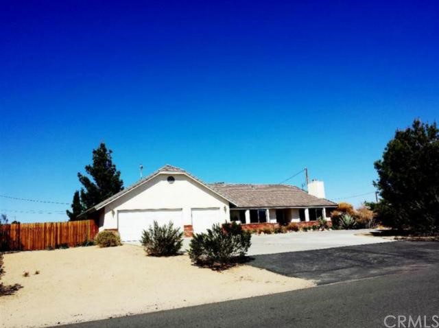 18640 Siskiyou Road Apple Valley, CA 92307 - Photo 1 of 1